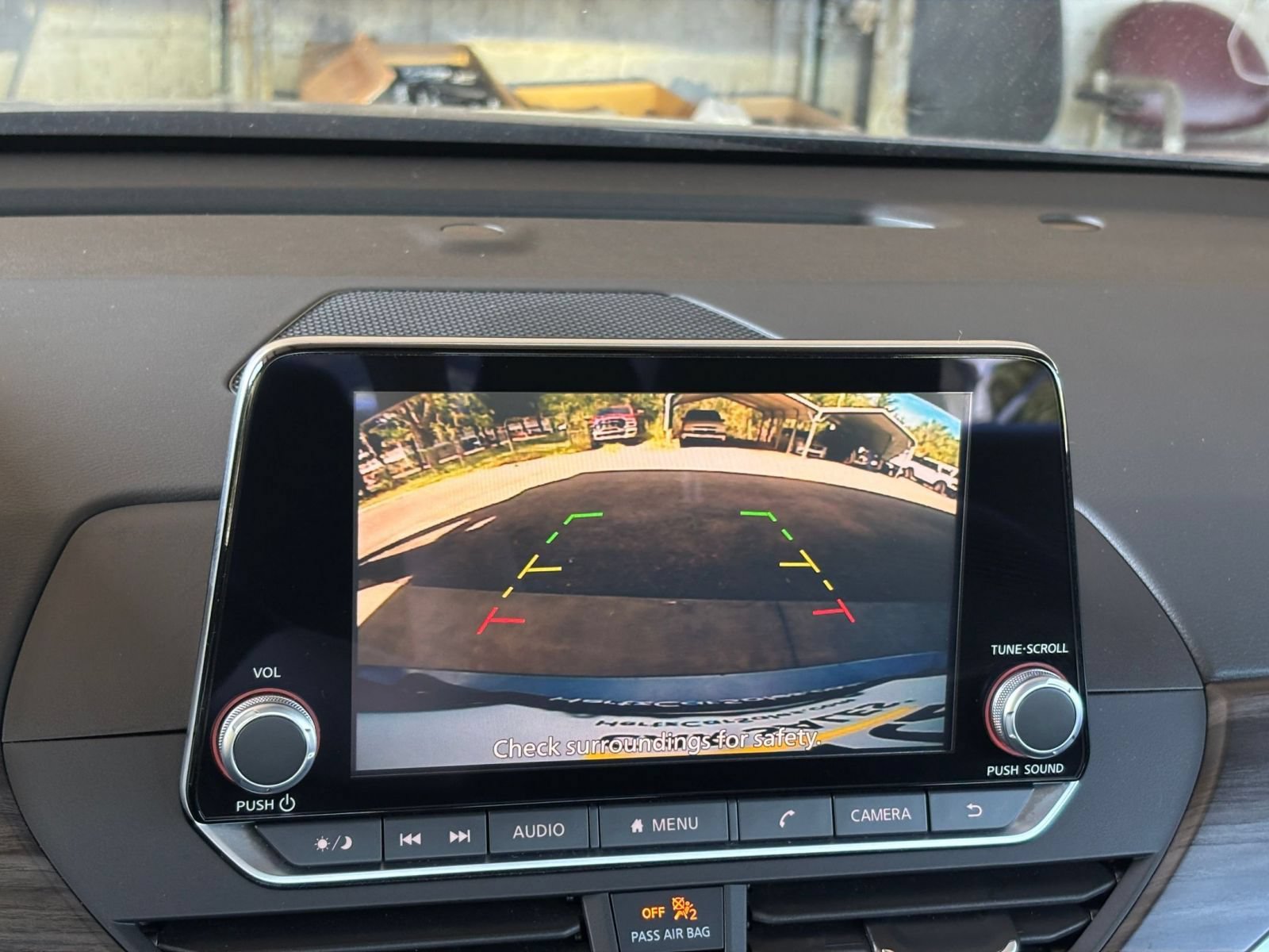 Used 2025 Nissan Altima 2.5 SV FWD image 22