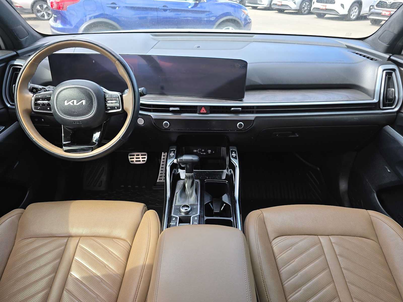 Used 2024 Kia Sorento SX Prestige w/ Olive Brown Leather Package AWD/4WD image 22