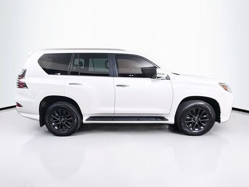 Used 2023 Lexus GX 460 Premium w/ Premium Package AWD/4WD image 11