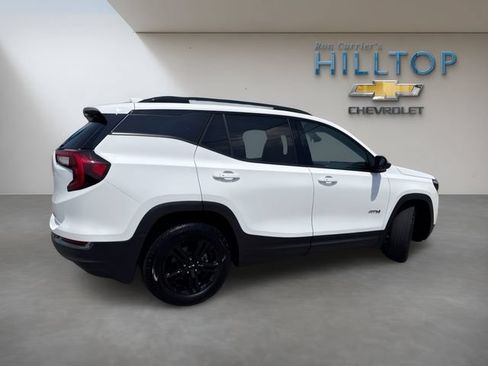 Used 2024 GMC Terrain AT4 AWD/4WD image 5