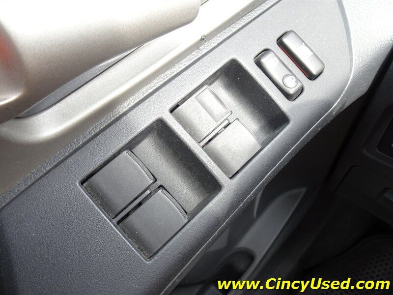 Used 2010 Toyota Matrix S w/ Sport Pkg FWD image 24