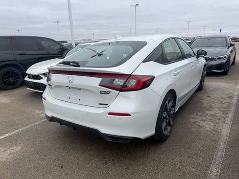 Used 2026 Honda Civic Sport Touring image 4