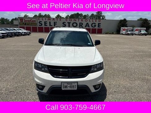Used 2019 Dodge Journey SE w/ Premium Group FWD image 2