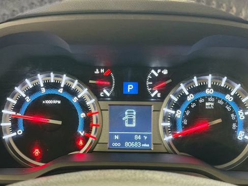 Certified 2017 Toyota 4Runner SR5 AWD/4WD image 10