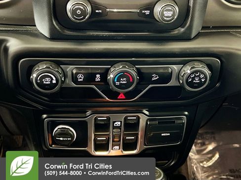 Used 2020 Jeep Wrangler Unlimited Sport S image 9