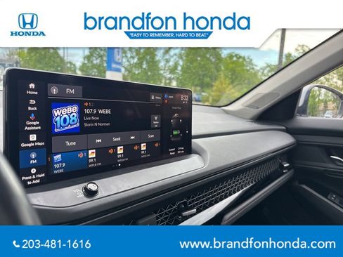 Used 2023 Honda Accord Touring image 18