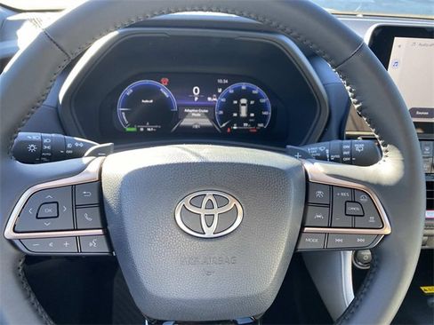 New 2026 Toyota Grand Highlander AWD Hybrid image 12