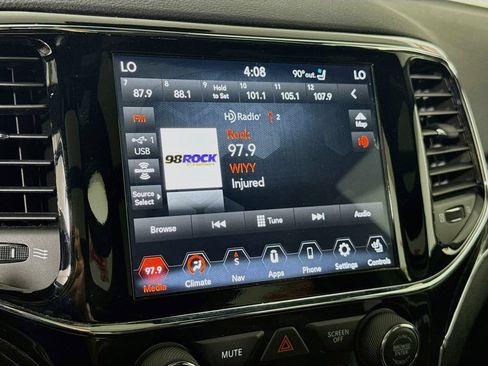 Used 2020 Jeep Grand Cherokee Trailhawk w/ Trailhawk Luxury Group AWD/4WD image 8