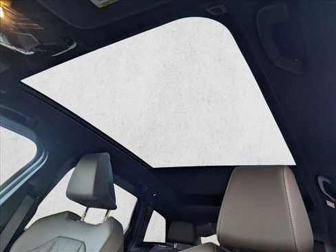 Used 2025 BMW X3 xDrive30i w/ Premium Package image 14