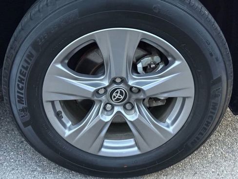 Certified 2025 Toyota RAV4 XLE image 15