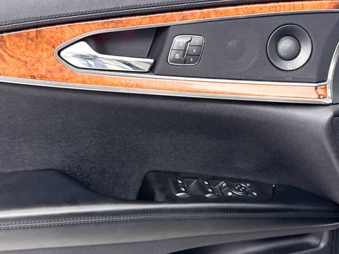 Used 2019 Lincoln Nautilus Reserve FWD image 27