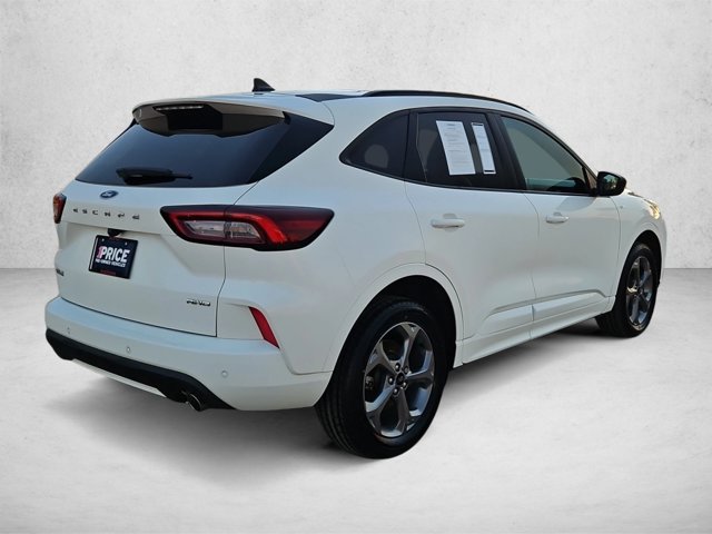 Used 2023 Ford Escape ST-Line w/ Tech Pack #1 AWD/4WD image 5