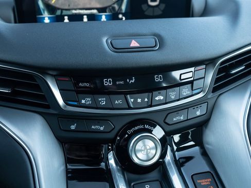 Certified 2025 Acura TLX w/ Technology Package image 31