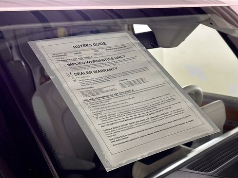 Certified 2025 Volkswagen ID. Buzz Pro S Plus RWD image 24