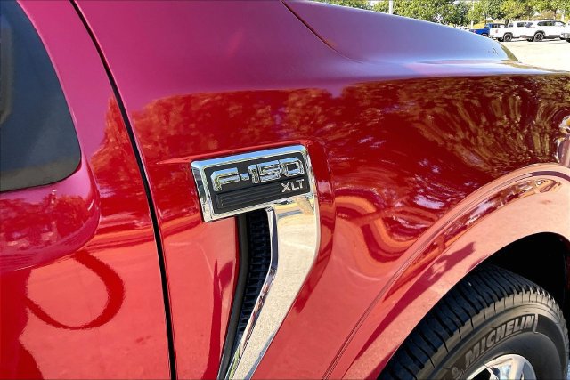 Used 2022 Ford F150 XLT w/ Equipment Group 302A High AWD/4WD image 8