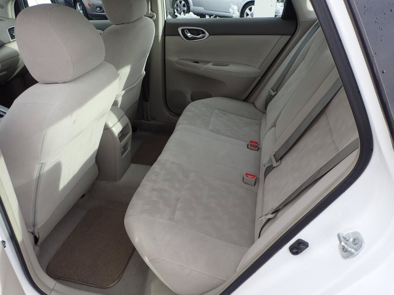 Used 2013 Nissan Sentra SV FWD image 11