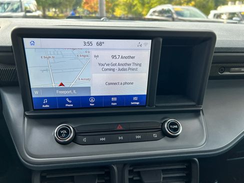 Used 2024 Ford Maverick Lariat w/ Black Appearance Package image 16