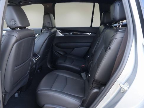 Certified 2025 Cadillac XT6 Premium Luxury image 14