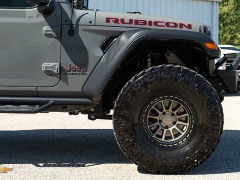 Used 2022 Jeep Gladiator Rubicon w/ LED Lighting Group AWD/4WD image 7