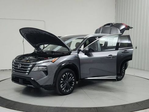 Used 2026 Nissan Rogue Platinum w/ Platinum Premium Package AWD/4WD image 11