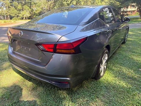 Used 2019 Nissan Altima 2.5 S FWD image 10