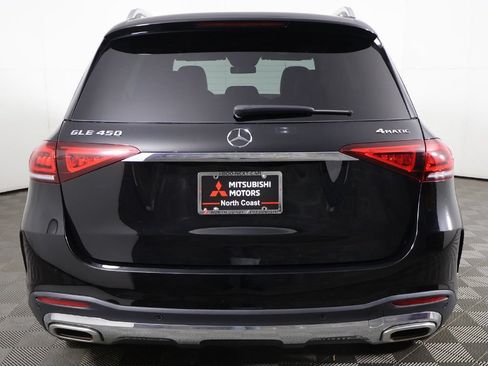 Used 2022 Mercedes-Benz GLE 450 4MATIC w/ AMG Line Exterior image 14