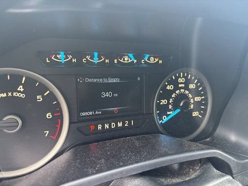 Used 2016 Ford F150 XLT w/ Equipment Group 302A Luxury AWD/4WD image 5