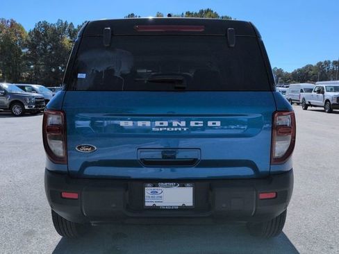 New 2025 Ford Bronco Sport Outer Banks image 6