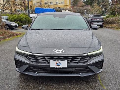 New 2026 Hyundai Elantra Sport FWD image 2