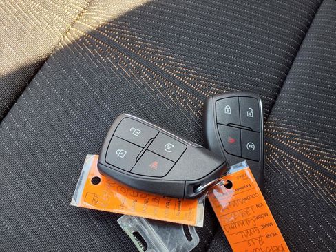 New 2026 GMC Canyon AT4 image 11