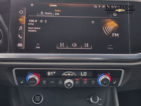 Used 2023 Audi Q3 2.0T Premium image 19