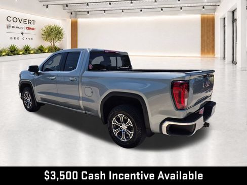New 2026 GMC Sierra 1500 SLE w/ Preferred Package RWD image 9