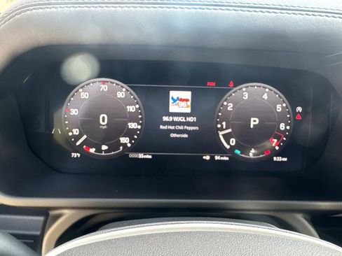 Certified 2025 Land Rover Defender 110 S image 29