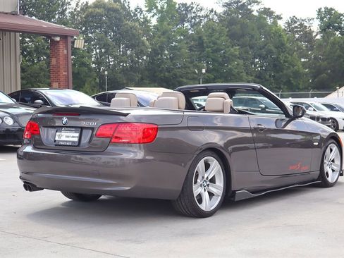 Used 2011 BMW 328i Convertible RWD image 12