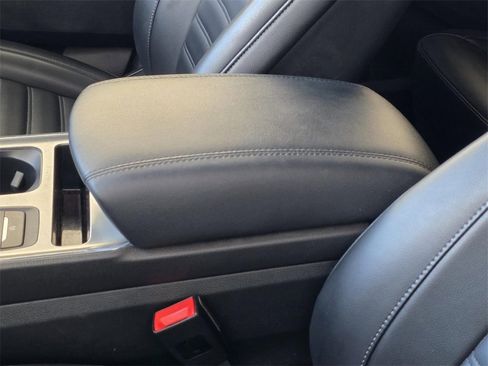 Used 2022 Ford Edge SEL w/ Convenience Package image 7