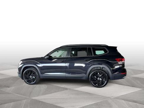 Used 2026 Volkswagen Atlas SE FWD image 5