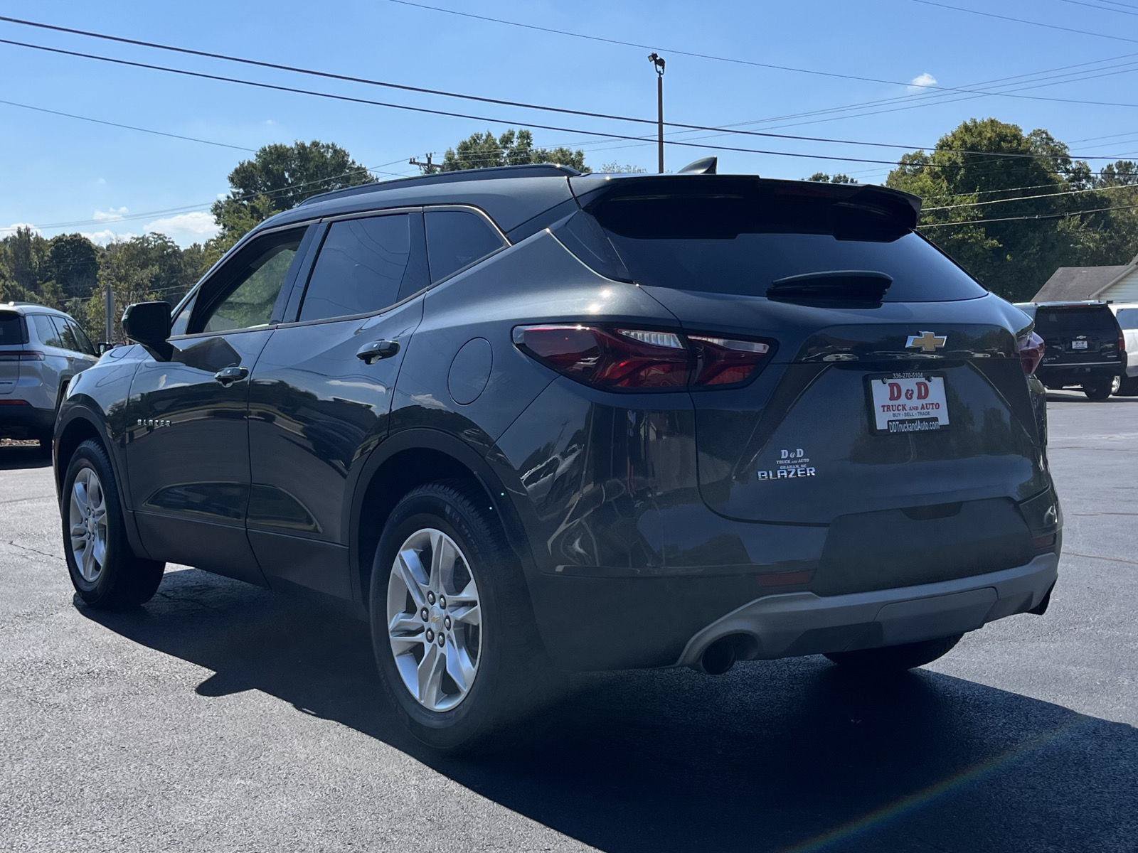 Used 2020 Chevrolet Blazer LT FWD image 3