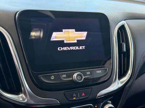 Used 2022 Chevrolet Equinox Premier FWD image 15