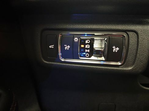 New 2026 Lincoln Corsair Reserve image 32