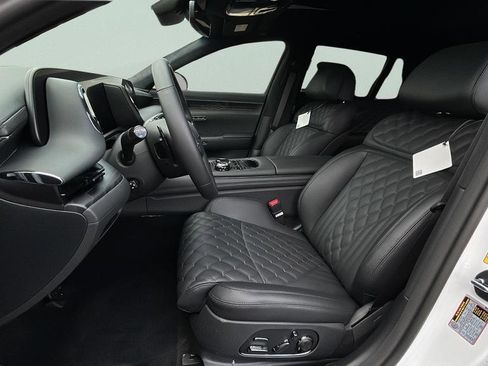 New 2026 Genesis G90 3.5T Prestige image 12