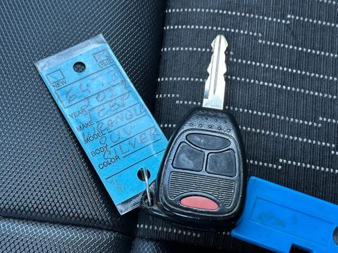 Used 2012 Jeep Wrangler Unlimited Sahara image 43