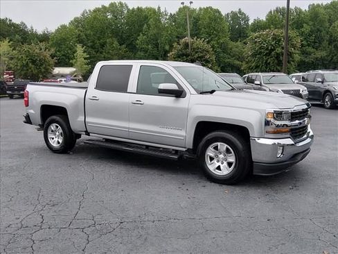 Used 2018 Chevrolet Silverado 1500 LT w/ All Star Edition RWD image 2