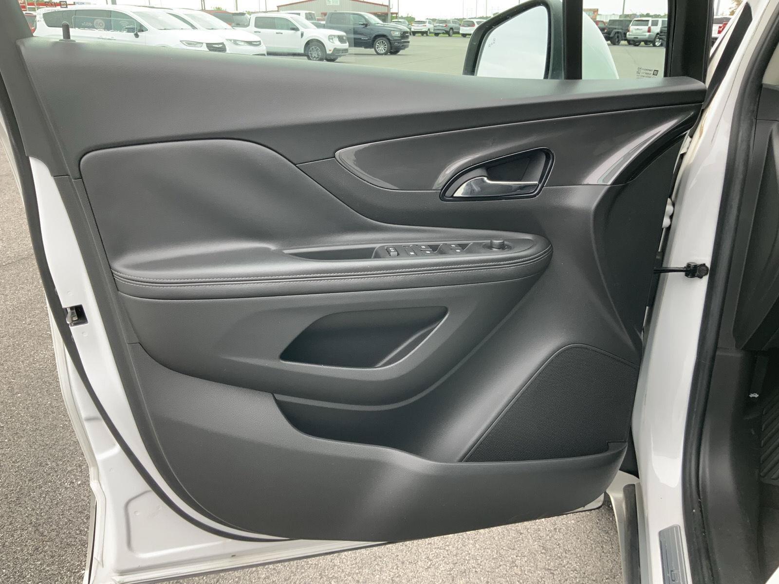 Used 2018 Buick Encore Preferred FWD image 15
