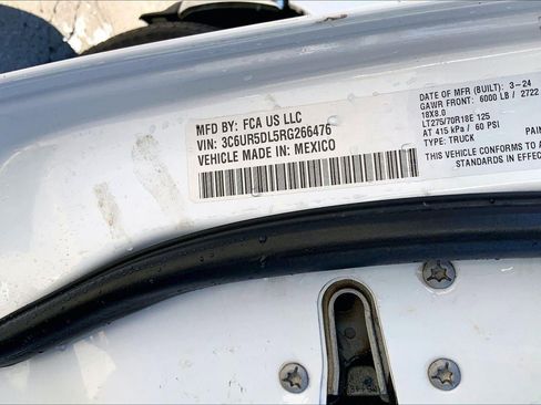 Used 2024 RAM 2500 Big Horn image 17