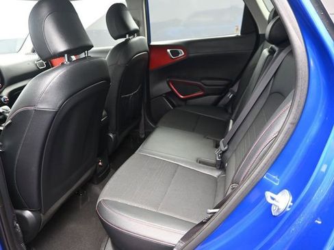Used 2021 Kia Soul Turbo FWD image 14