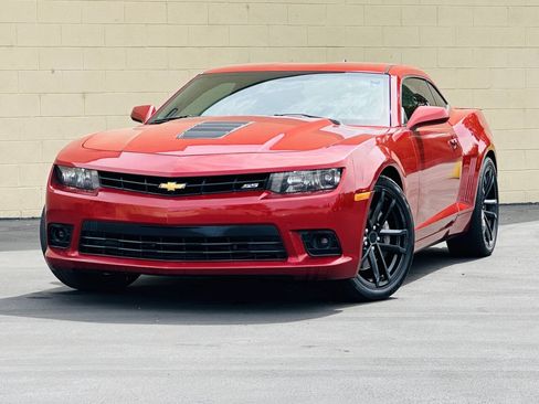 Used 2015 Chevrolet Camaro SS RWD image 5