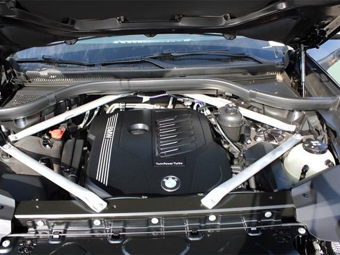 Used 2022 BMW X7 xDrive40i image 13