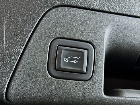 Used 2022 Buick Envision Preferred image 28