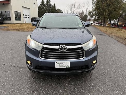Used 2016 Toyota Highlander XLE w/ Protection Package #3 image 8