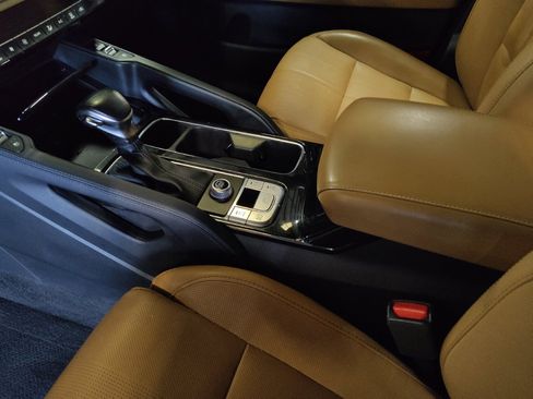 Used 2020 Kia Telluride SX FWD image 26